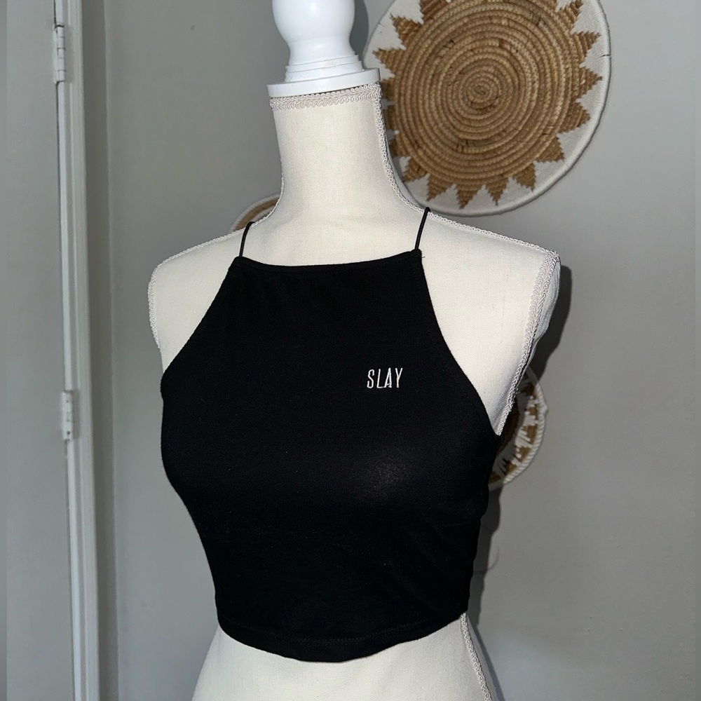 Forever 21 black crop top